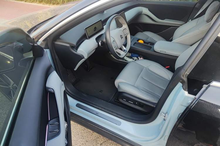 Used Nio ET5T 2024 75kWh Touring Left Rear Seat