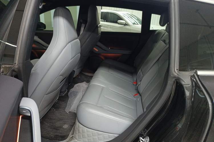 Used Nio ET5T 2024 75kWh Touring Left Rear Seat