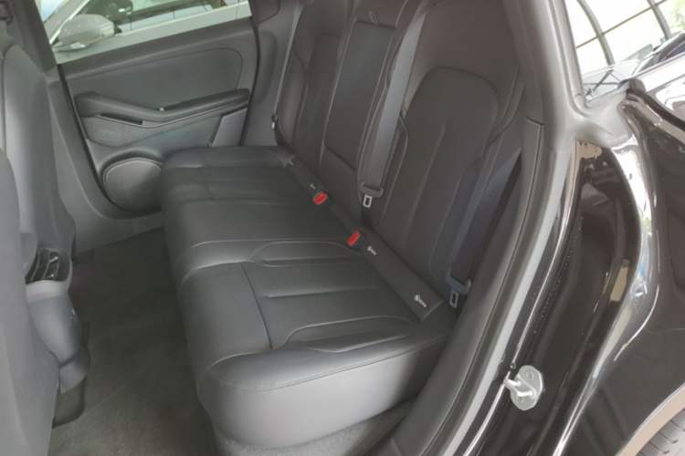 Used Nio ET5T 2024 75kWh Touring Left Rear Seat