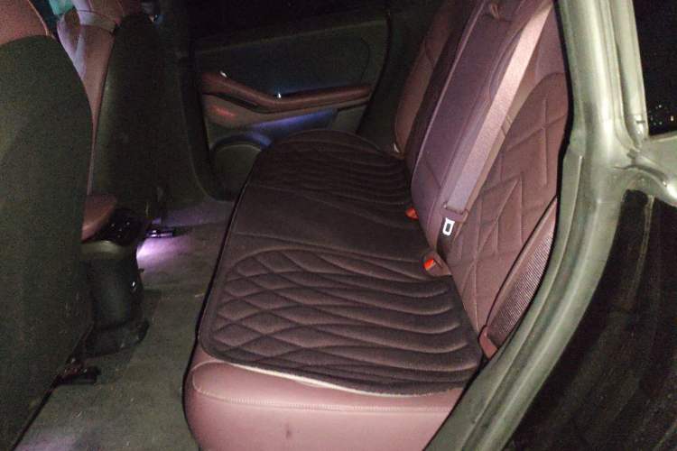 Used Nio ET5T 2024 75kWh Touring Left Rear Seat