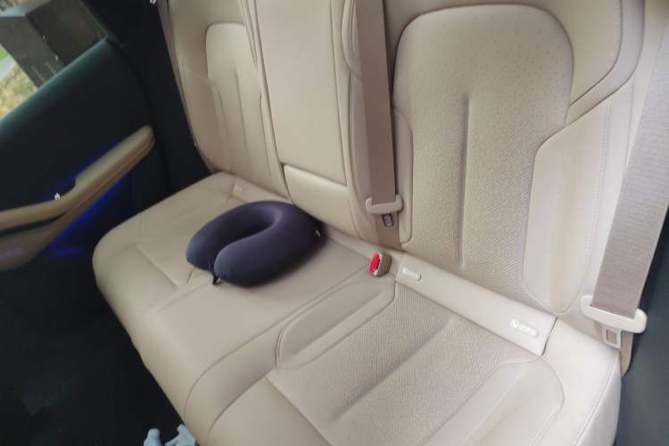 Used Nio ET5T 2024 75kWh Touring Left Rear Seat