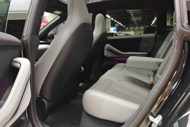 Used Nio ET5T 2024 75kWh Touring Left Rear Seat