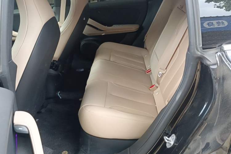 Used Nio ET5T 2024 75kWh Touring Left Rear Seat