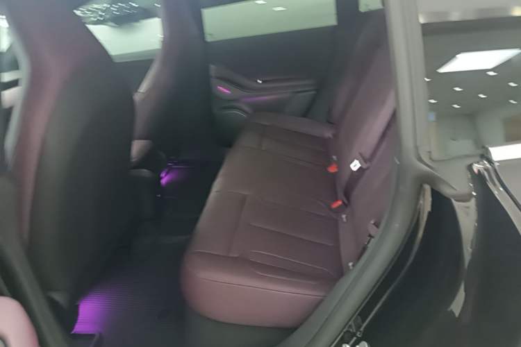 Used Nio ET5T 2024 75kWh Touring Left Rear Seat