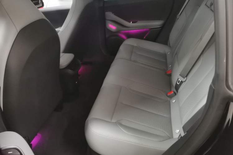 Used Nio ET5T 2024 75kWh Touring Left Rear Seat