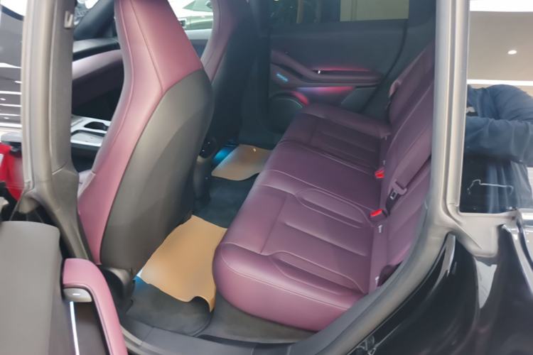 Used Nio ET5T 2024 75kWh Touring Left Rear Seat