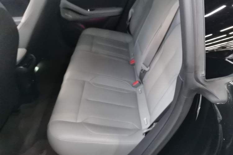 Used Nio ET5T 2024 75kWh Touring Left Rear Seat