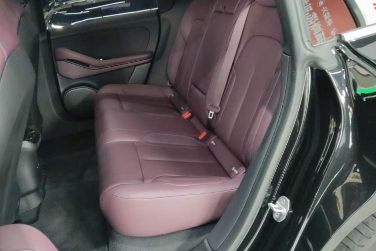 Used Nio ET5T 2024 75kWh Touring Left Rear Seat