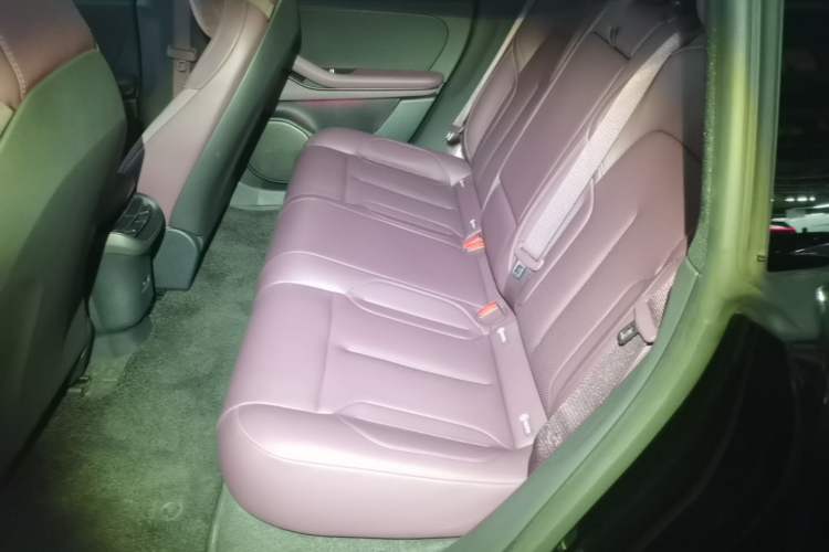 Used Nio ET5T 2024 75kWh Touring Left Rear Seat