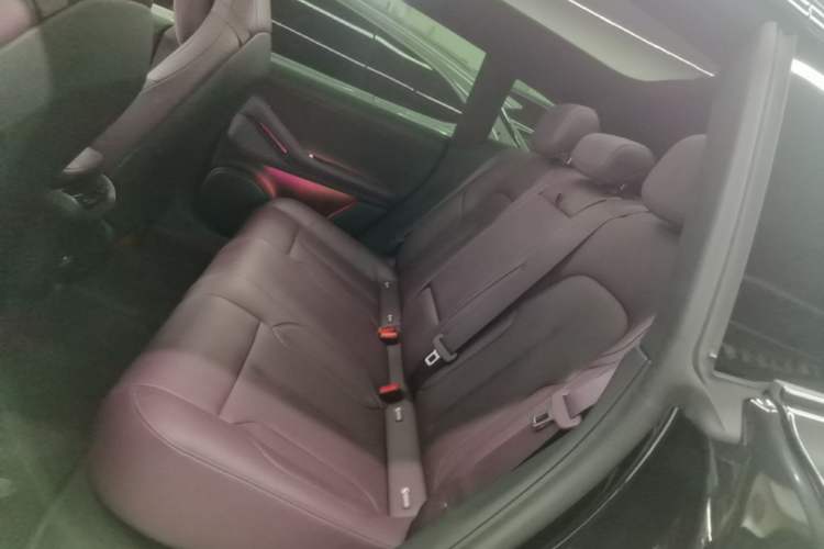 Used Nio ET5T 2024 75kWh Touring Left Rear Seat