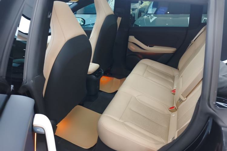 Used Nio ET5T 2024 75kWh Touring Left Rear Seat