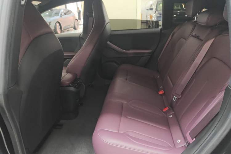 Used Nio ET5T 2024 75kWh Touring Left Rear Seat