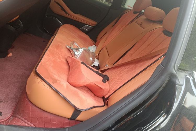 Used Nio ET5T 2024 75kWh Touring Left Rear Seat