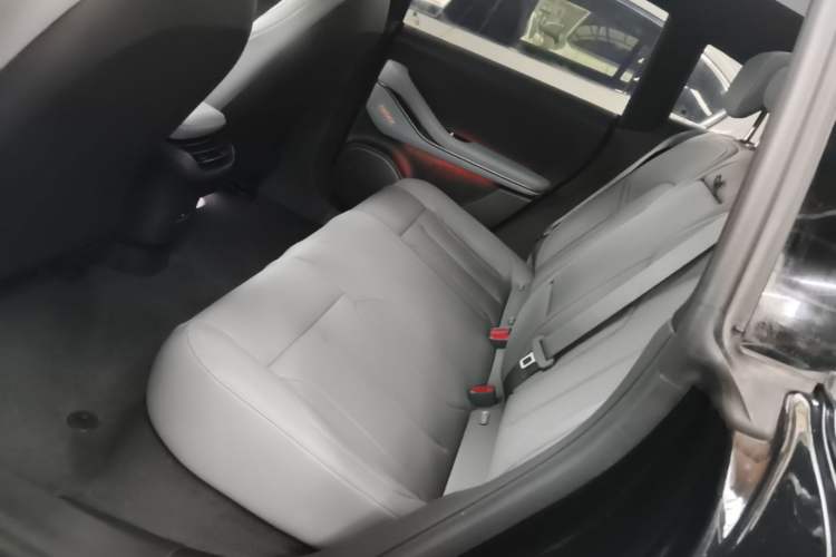 Used Nio ET5T 2024 75kWh Touring Left Rear Seat