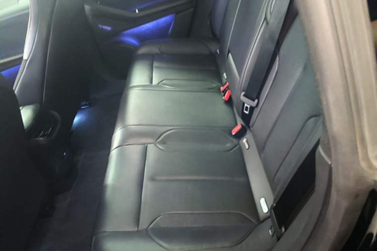 Used Nio ET5T 2024 75kWh Touring Left Rear Seat