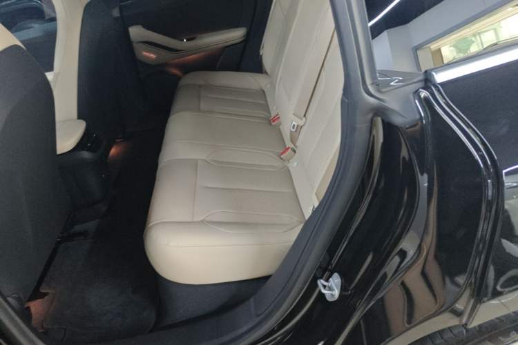Used Nio ET5T 2024 75kWh Touring Left Rear Seat