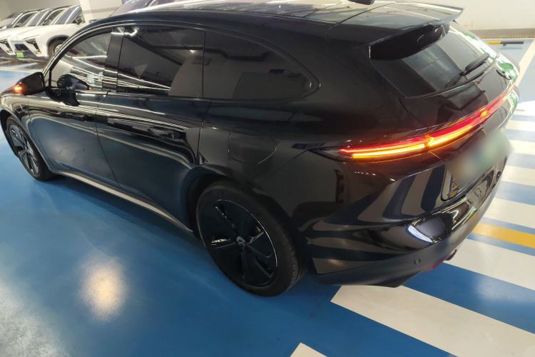 Used Nio ET5T 2024 75kWh Touring Left Side