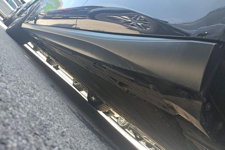 Used Nio ET5T 2024 75kWh Touring Left Side Sill