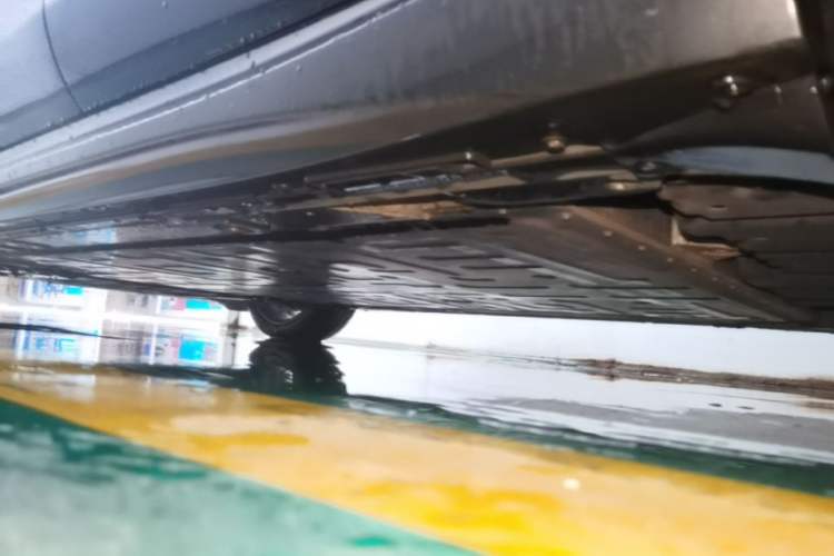 Used Nio ET5T 2024 75kWh Touring Left Side Sill
