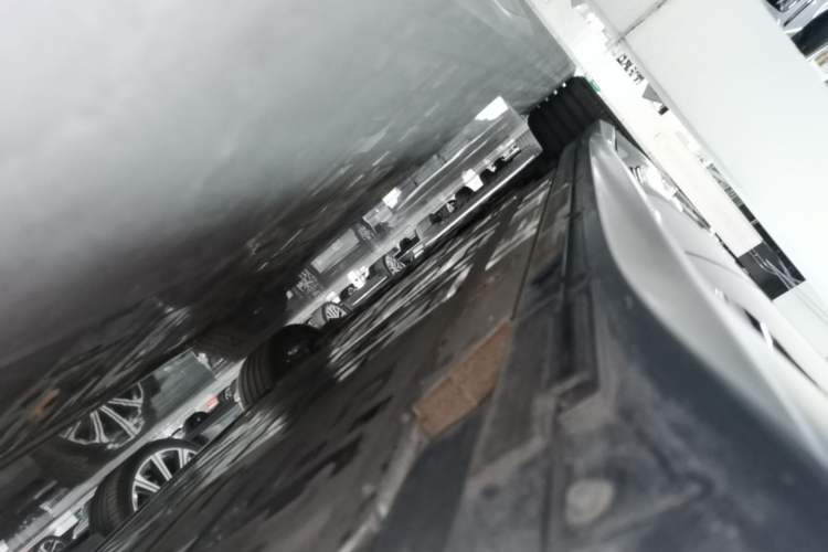 Used Nio ET5T 2024 75kWh Touring Left Side Sill