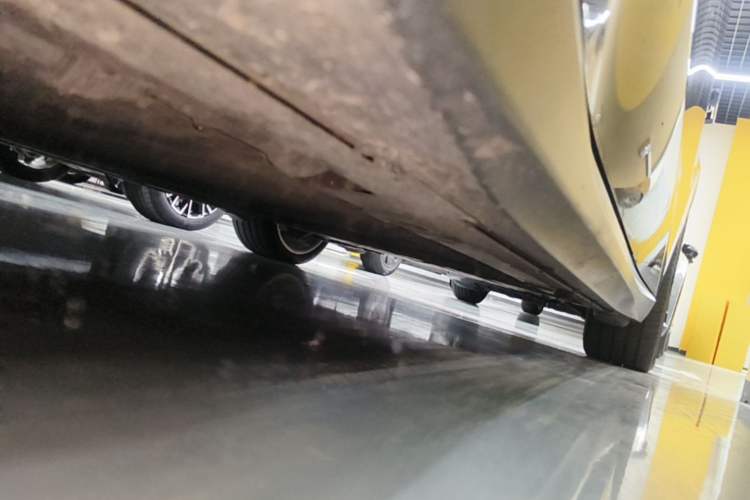 Used Nio ET5T 2024 75kWh Touring Left Side Sill