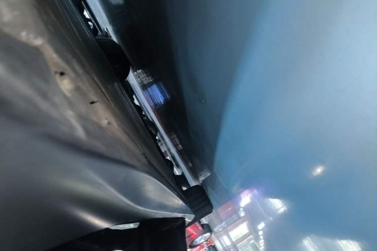 Used Nio ET5T 2024 75kWh Touring Left Side Sill