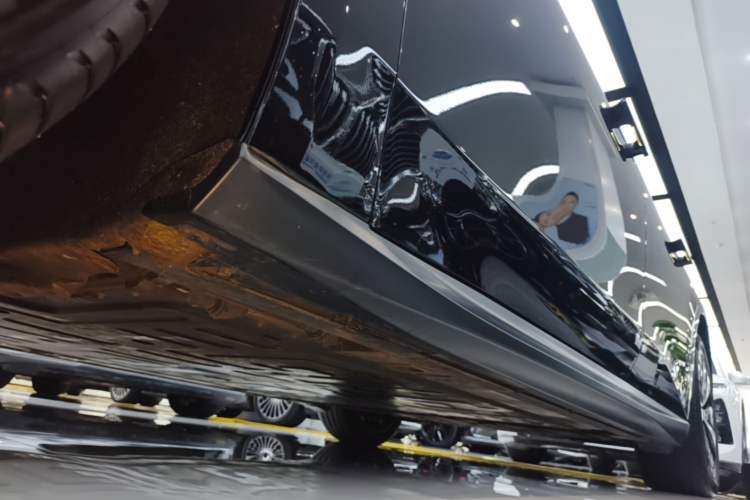 Used Nio ET5T 2024 75kWh Touring Left Side Sill