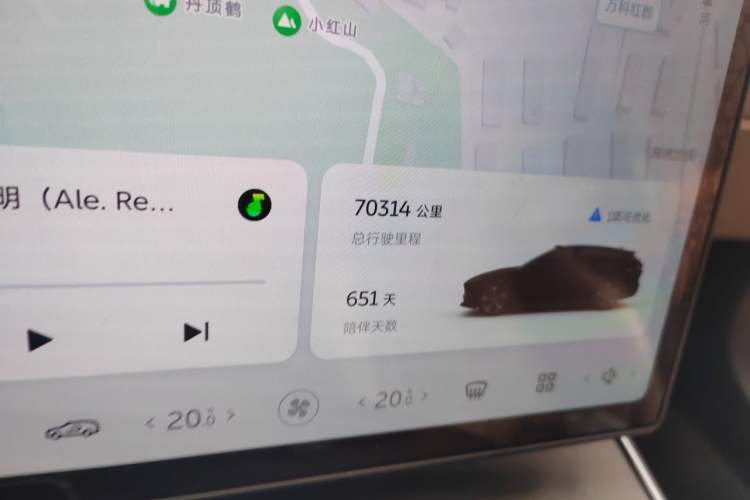 Used Nio ET5T 2024 75kWh Touring Odometer Close Up