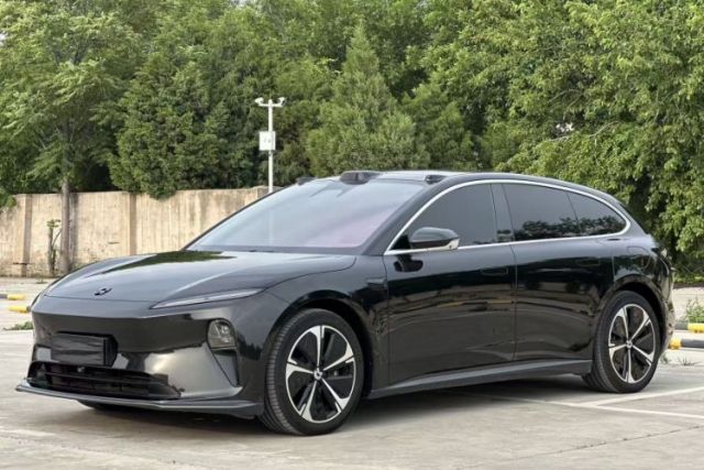 Used Nio ET5T 2024 75kWh Touring