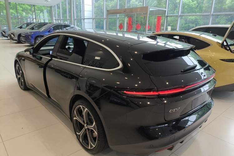 Used Nio ET5T 2024 75kWh Touring Rear Left 45 Deg