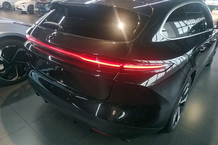Used Nio ET5T 2024 75kWh Touring Rear Right 45 Deg