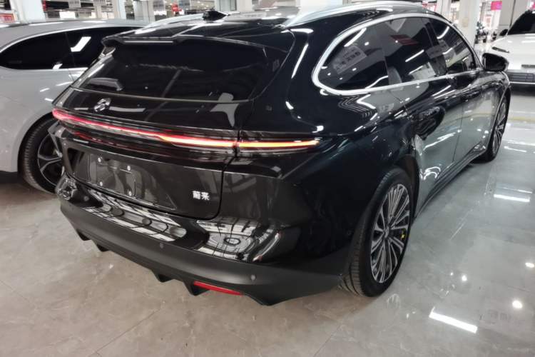 Used Nio ET5T 2024 75kWh Touring Rear Right 45 Deg