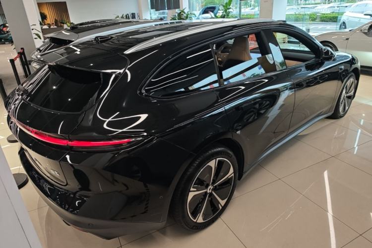 Used Nio ET5T 2024 75kWh Touring Rear Right 45 Deg