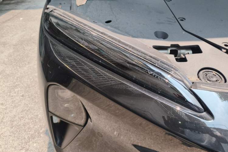 Used Nio ET5T 2024 75kWh Touring Right Front Headlight