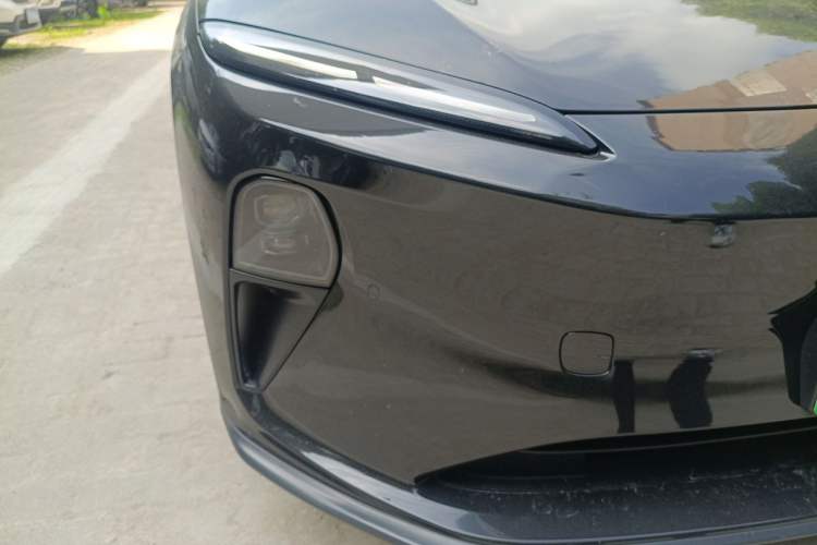 Used Nio ET5T 2024 75kWh Touring Right Front Headlight