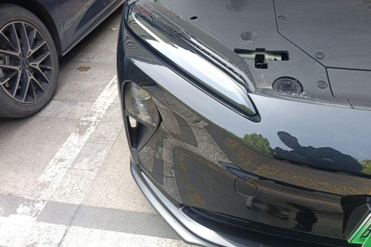 Used Nio ET5T 2024 75kWh Touring Right Front Headlight