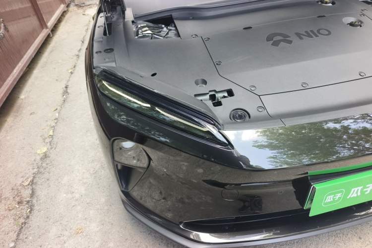 Used Nio ET5T 2024 75kWh Touring Right Front Headlight