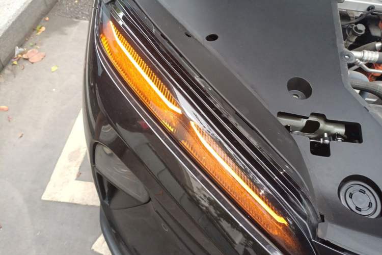 Used Nio ET5T 2024 75kWh Touring Right Front Headlight