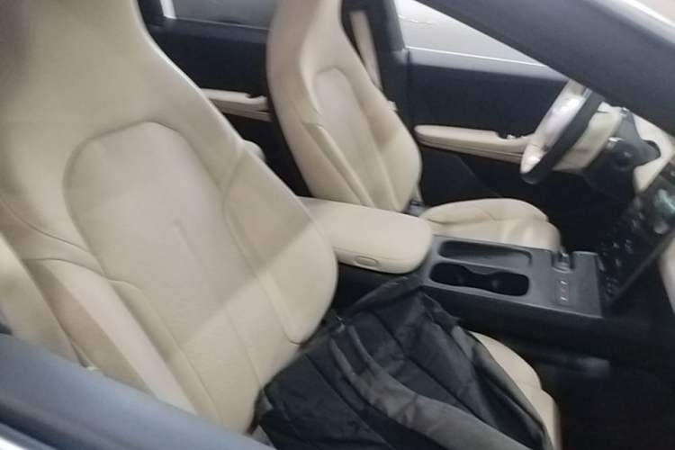 Used Nio ET5T 2024 75kWh Touring Right Front Seat