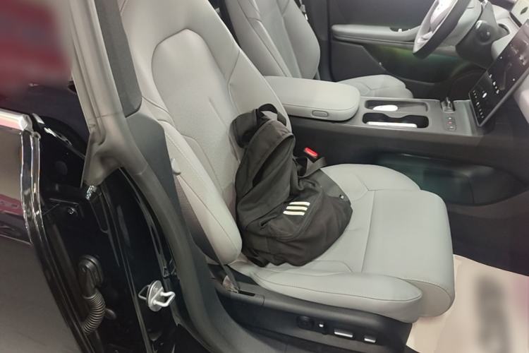 Used Nio ET5T 2024 75kWh Touring Right Front Seat
