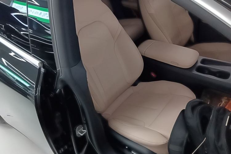 Used Nio ET5T 2024 75kWh Touring Right Front Seat