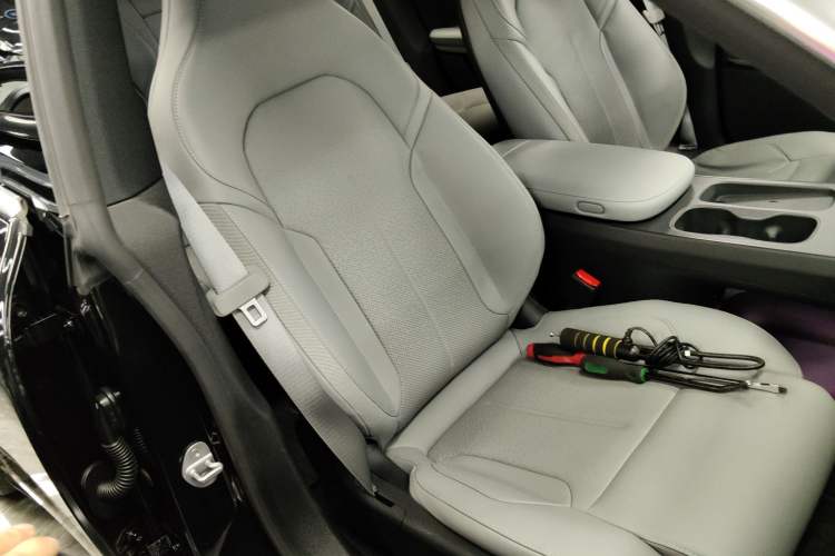 Used Nio ET5T 2024 75kWh Touring Right Front Seat