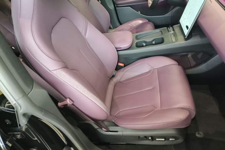 Used Nio ET5T 2024 75kWh Touring Right Front Seat