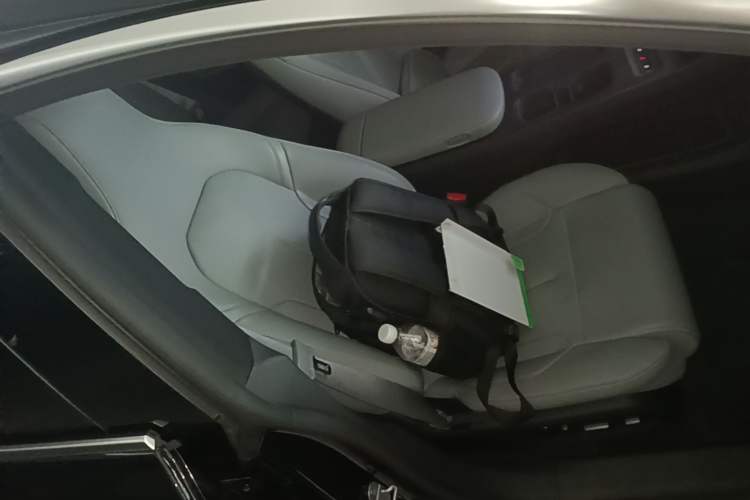 Used Nio ET5T 2024 75kWh Touring Right Front Seat