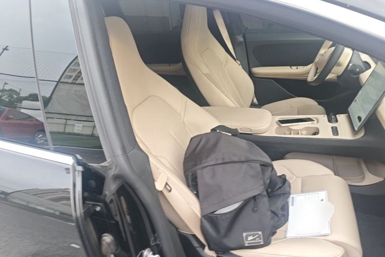 Used Nio ET5T 2024 75kWh Touring Right Front Seat