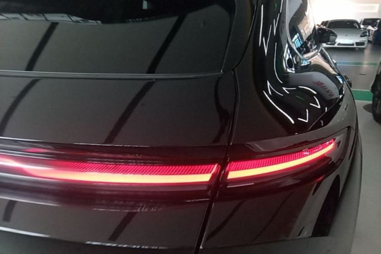 Used Nio ET5T 2024 75kWh Touring Right Rear Taillight