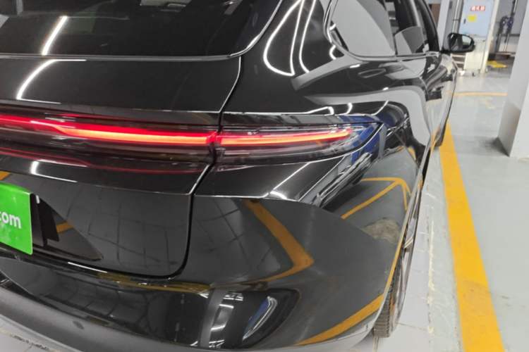 Used Nio ET5T 2024 75kWh Touring Right Rear Taillight