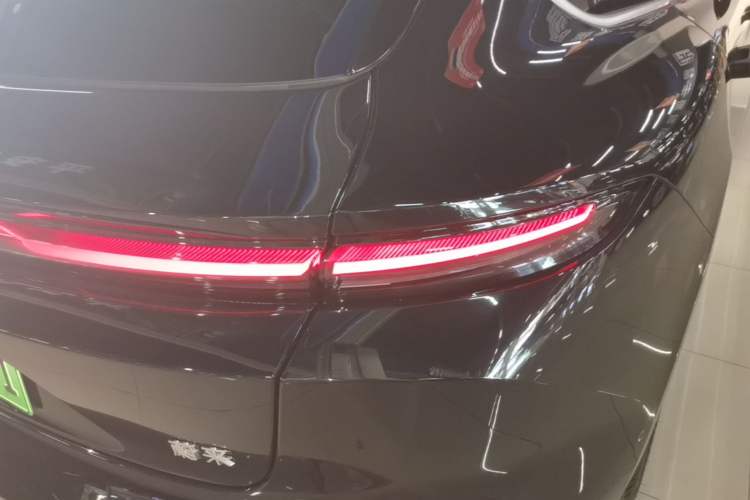 Used Nio ET5T 2024 75kWh Touring Right Rear Taillight