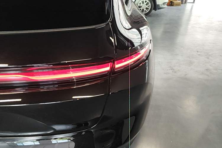 Used Nio ET5T 2024 75kWh Touring Right Rear Taillight