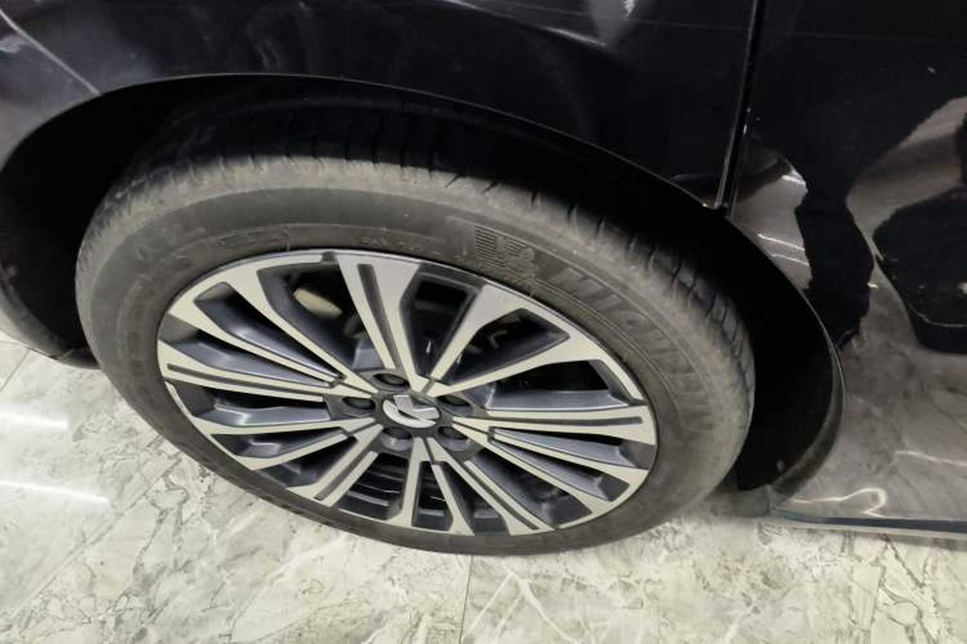 Used Nio ET5T 2024 75kWh Touring Right Rear Wheel Hub
